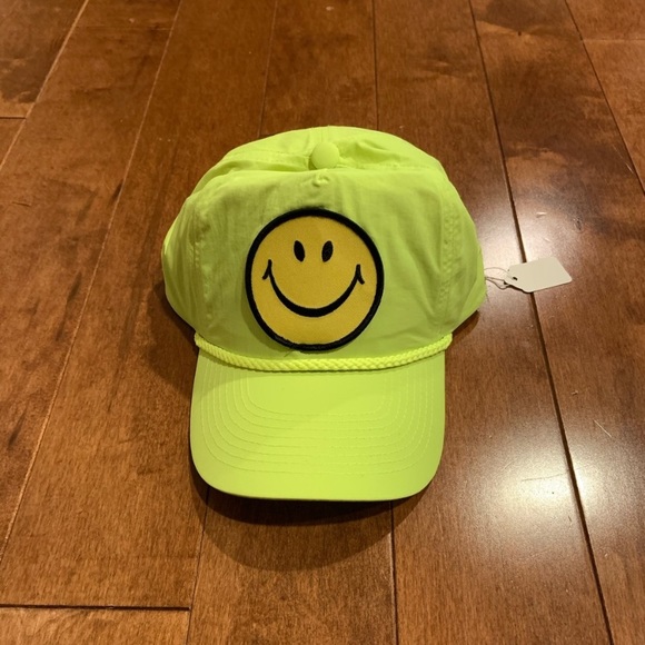 Aviator Nation Accessories - Aviator Nation Smiley - Vintage Nylon Trucker Hat